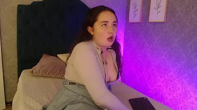 Vic_Taylor from StripChat is Freechat