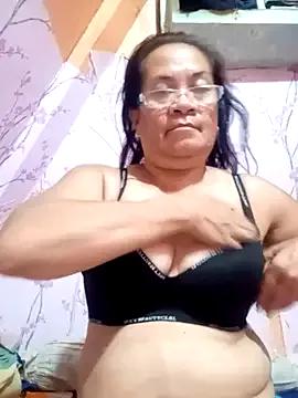 vickyhot1966 from StripChat is Freechat
