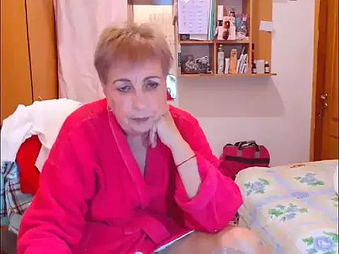 Victoria5643 from StripChat is Freechat