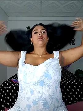 victoria_roussee from StripChat is Freechat