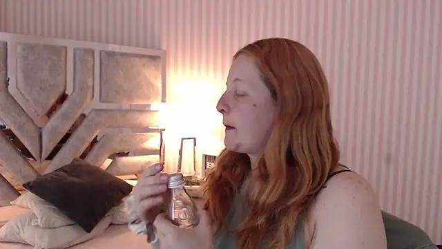 ViioletaMora from StripChat