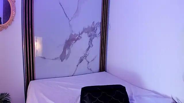 Viioletthott7 from StripChat