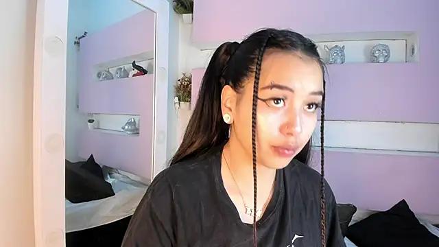 Viioletthott7 from StripChat