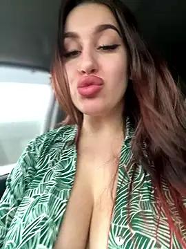 VikiDemini from StripChat