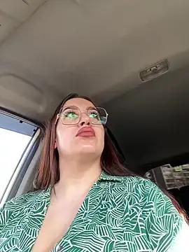 VikiDemini from StripChat