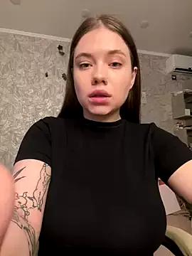 Vikki_toriya from StripChat