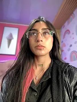 Violeet_Smith from StripChat is Freechat