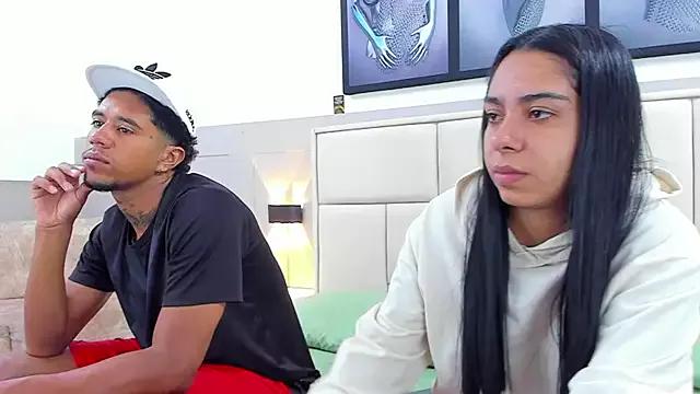 Violet_and_myers webcams show profile image 