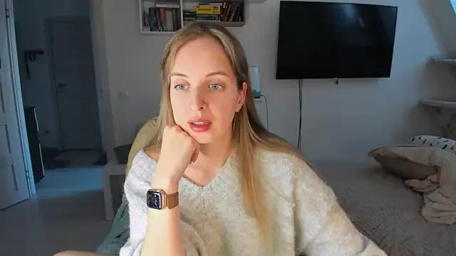 violet_blue_eyes from StripChat is Freechat