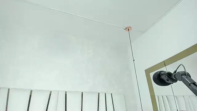 violet_gray_ from StripChat is Freechat