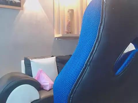 violeta_ml1 from StripChat is Freechat