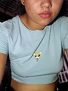 Violethroos from StripChat is Freechat