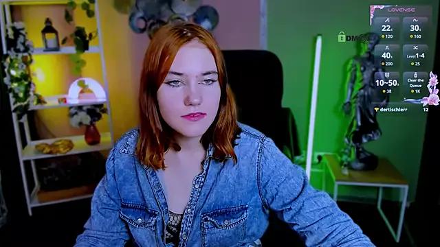 violett_moons from StripChat is Freechat