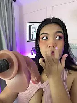 Violetta-Diamond webcams show profile image 