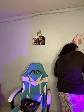 ViolettaMiller_ from StripChat is Freechat