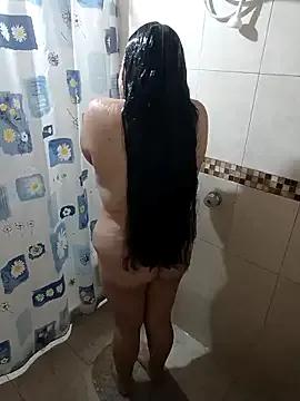 Viollet_rosse from StripChat is Freechat