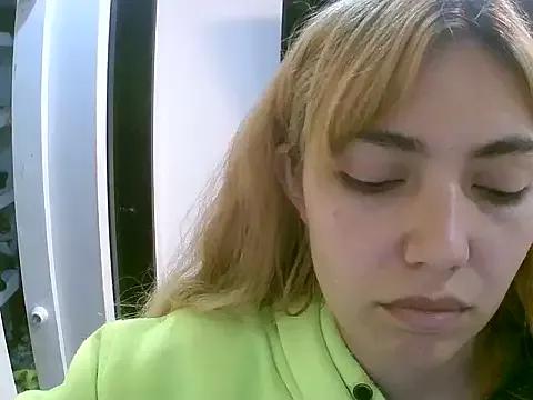 VittoriaTaylor from StripChat is Freechat