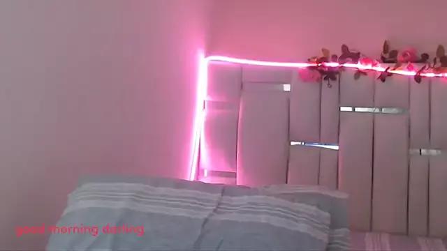 Vivi_bless from StripChat