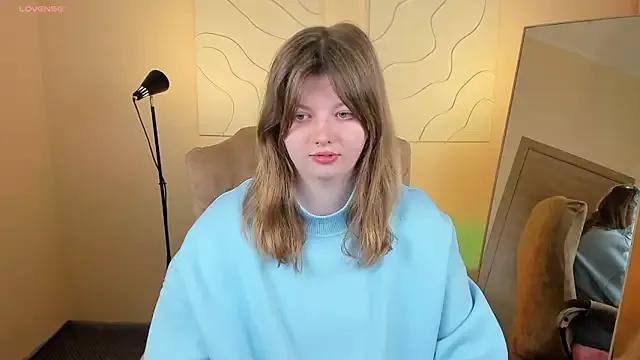 Vivian_cutie from StripChat