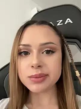 ViViBest01 from StripChat