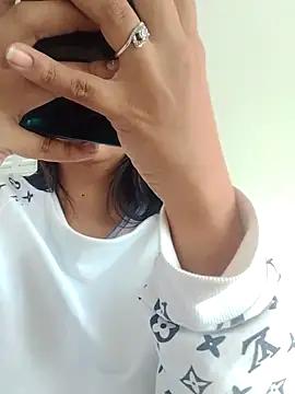 VivienAndClark from StripChat