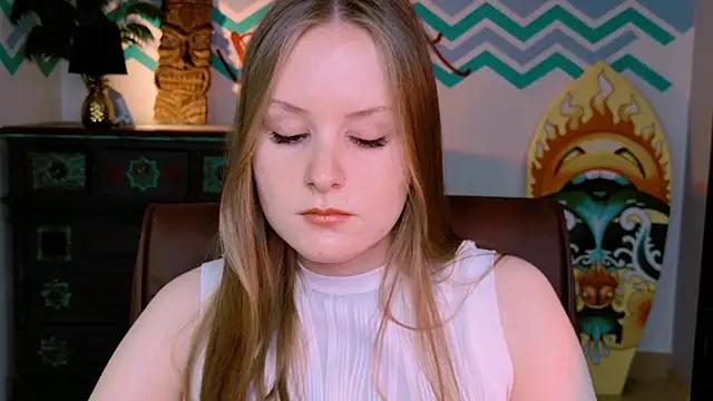 VivienLeeigh from StripChat