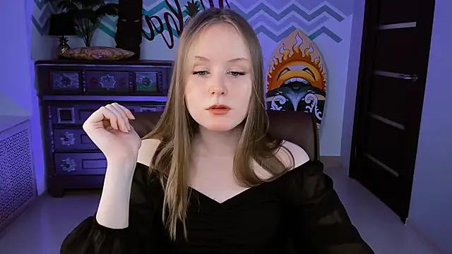 VivienLeeigh from StripChat