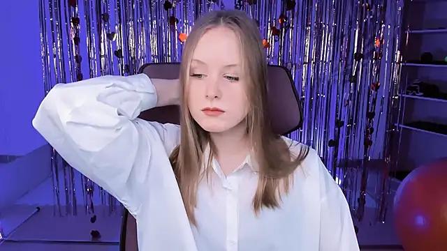 VivienLeeigh from StripChat