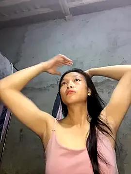 vyvy777 from StripChat