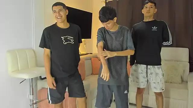 Warrios_teams from StripChat