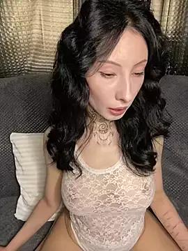 WeeRoxx webcams show profile image 