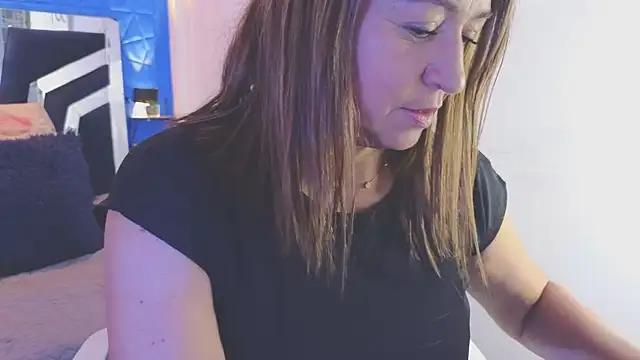 weet_Evans___ from StripChat