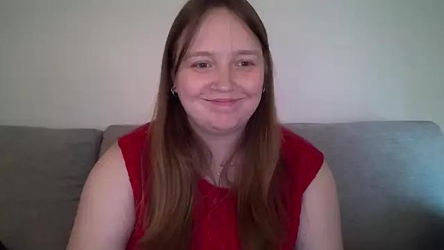 wetnhornyteen from StripChat is Freechat