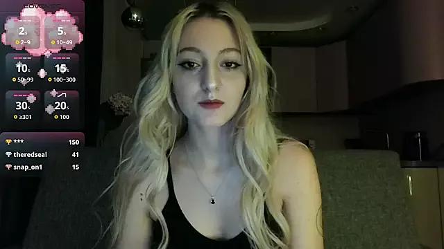 white_liillyy from StripChat is Freechat