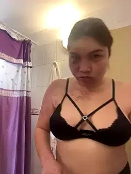 WhiteWomen from StripChat is Freechat