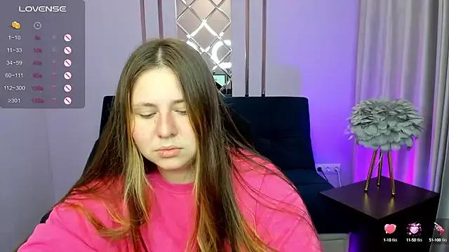 WhyiL0ve webcams show profile image 