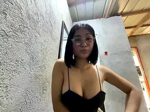 wild_apple69 from StripChat is Freechat