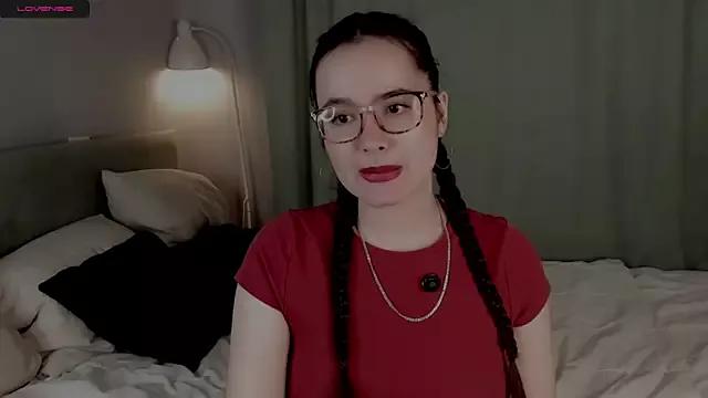 WildaBisom from StripChat is Freechat