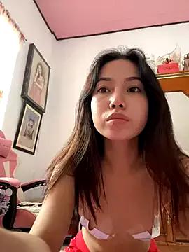 WildCherie from StripChat is Freechat