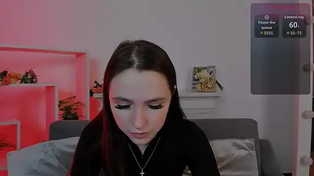 WildHoneyXO from StripChat is Freechat