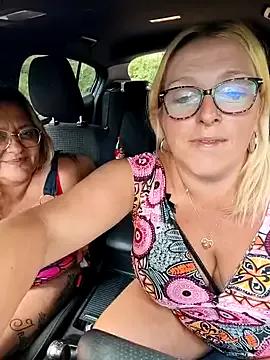 winniess40 from StripChat