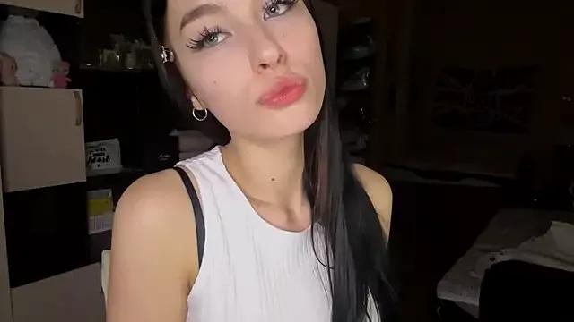 WinterVanessa from StripChat is Freechat