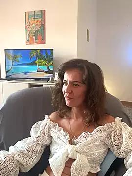 Witch_in_Silk from StripChat is Freechat