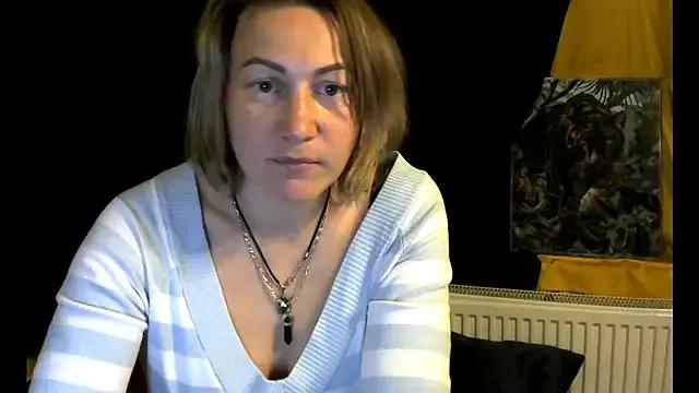 WLESLYMOSw webcams show profile image 