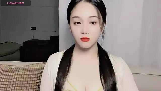 Woaiqinqin webcams show profile image 