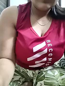 Wow_Riya from StripChat