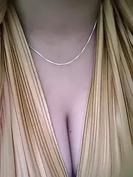 Wow_Riya from StripChat