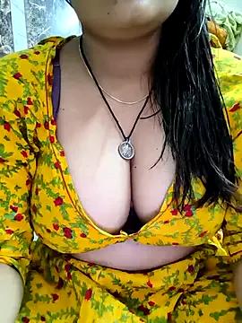 Wow_Riya from StripChat