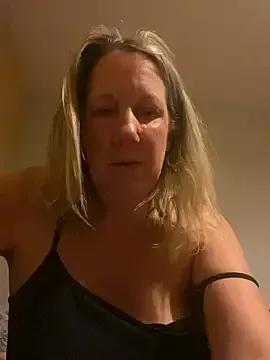 Photos of X-Victoria-X from StripChat is Freechat