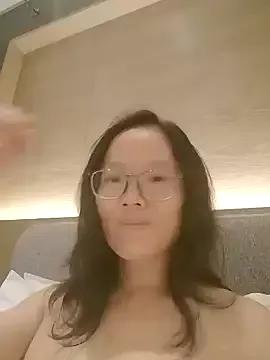 Xiangmei-197 webcams show profile image 